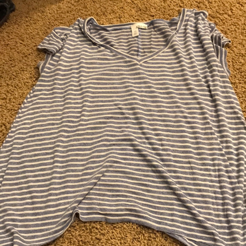 Women’s t shirt